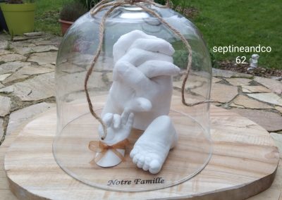 empreinte 3d en famille_moulage en plâtre_souvenir eempreinte-3D-famille-moulage-platre-souvenir-eternel-famille-hauts-de-france-pas-de calais-cadeau-personnalisé-décoration-mariage-symbolique-amour-famille-parent-enfant.jpg