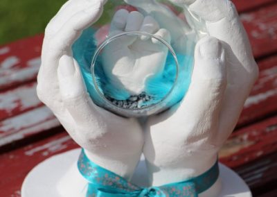 empreinte-3D-famille-moulage-platre-souvenir-eternel-famille-hauts-de-france-pas-de calais-cadeau-personnalisé-décoration-mariage-symbolique-amour-famille-parent-enfant.jpg