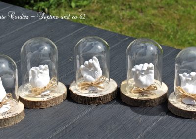 cadre-naissance-moulage 3D- _-empreinte-3D-pied-main-platre-cadeau-original-bapteme-symbolique-septineandco.jpg