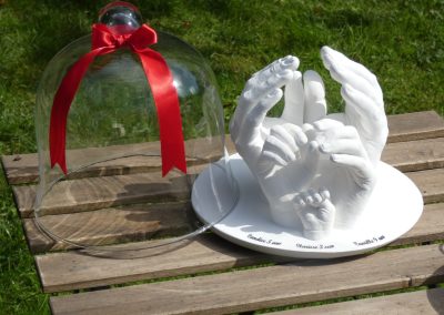 empreinte-3D-famille-moulage-platre-souvenir-eternel-famille-hauts-de-france-pas-de calais-cadeau-personnalisé-décoration-mariage-symbolique-amour-famille-parent-enfant.jpg