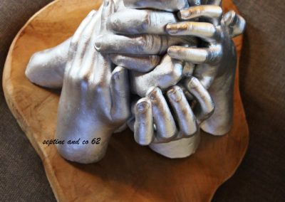empreinte-3D-famille-moulage-platre-souvenir-eternel-famille-hauts-de-france-pas-de calais-cadeau-personnalisé-décoration-mariage-symbolique-amour-famille-parent-enfant.jpg